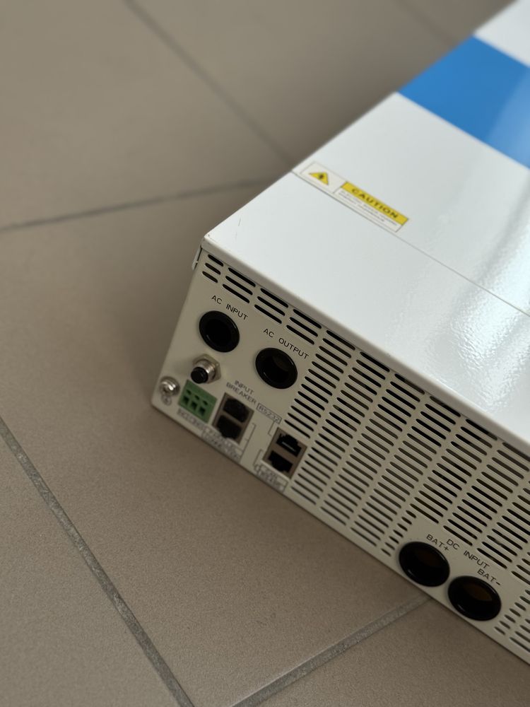 Гибридный инвертор 5,5 кВт и аккумулятор Lifepo4 B4850 48V 100Ah