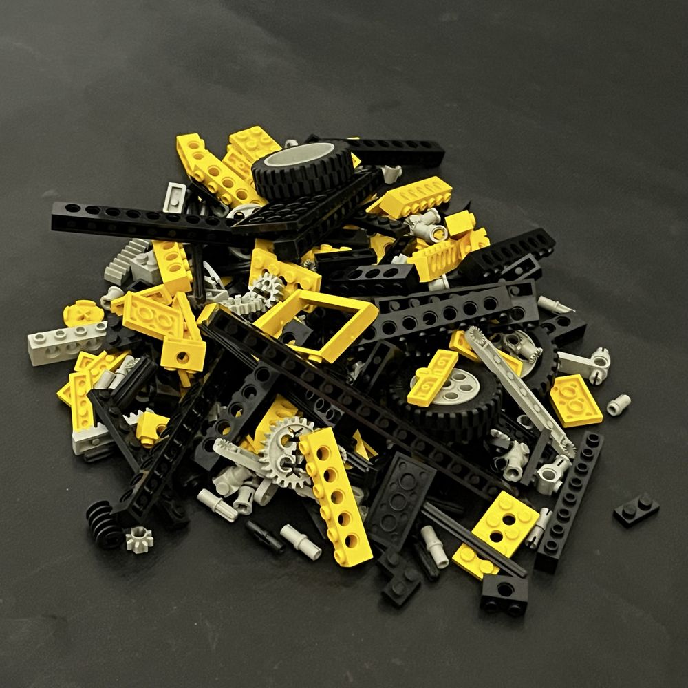 8852 LEGO Robot Technic