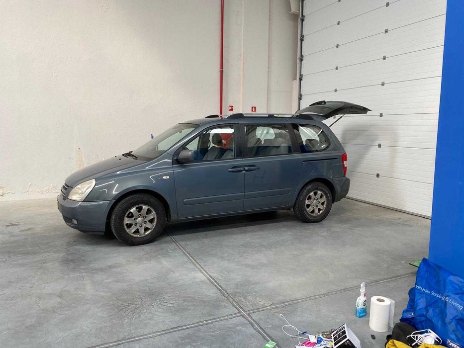 Kia Carnival 2008