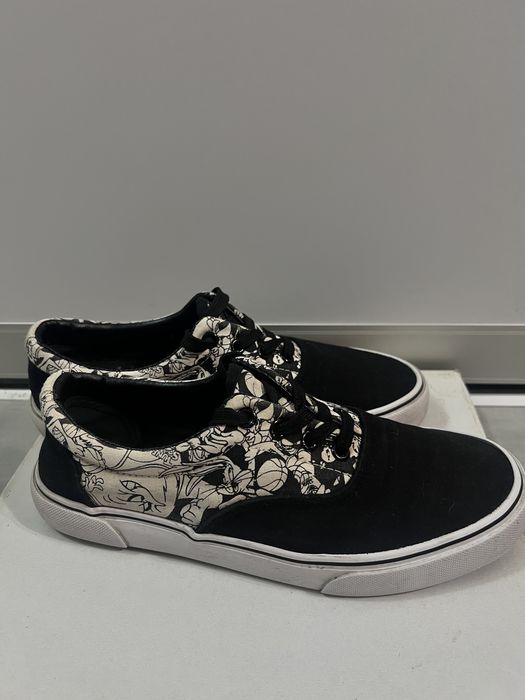 Кеды унтсекс в отличном состояниии, обуты были два раза р40 стелька 26