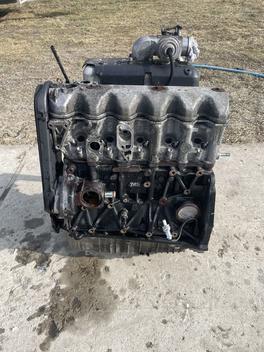 Двигун двигатель Мотор Volkswagen t4 2.4 2.5 фольксваген Т4