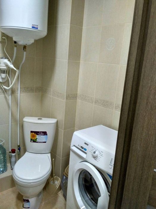 1 к/к чиста, затишна квартира на Площі Перемоги