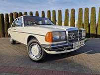 Mercedes-Benz W123 Piękna Beczka