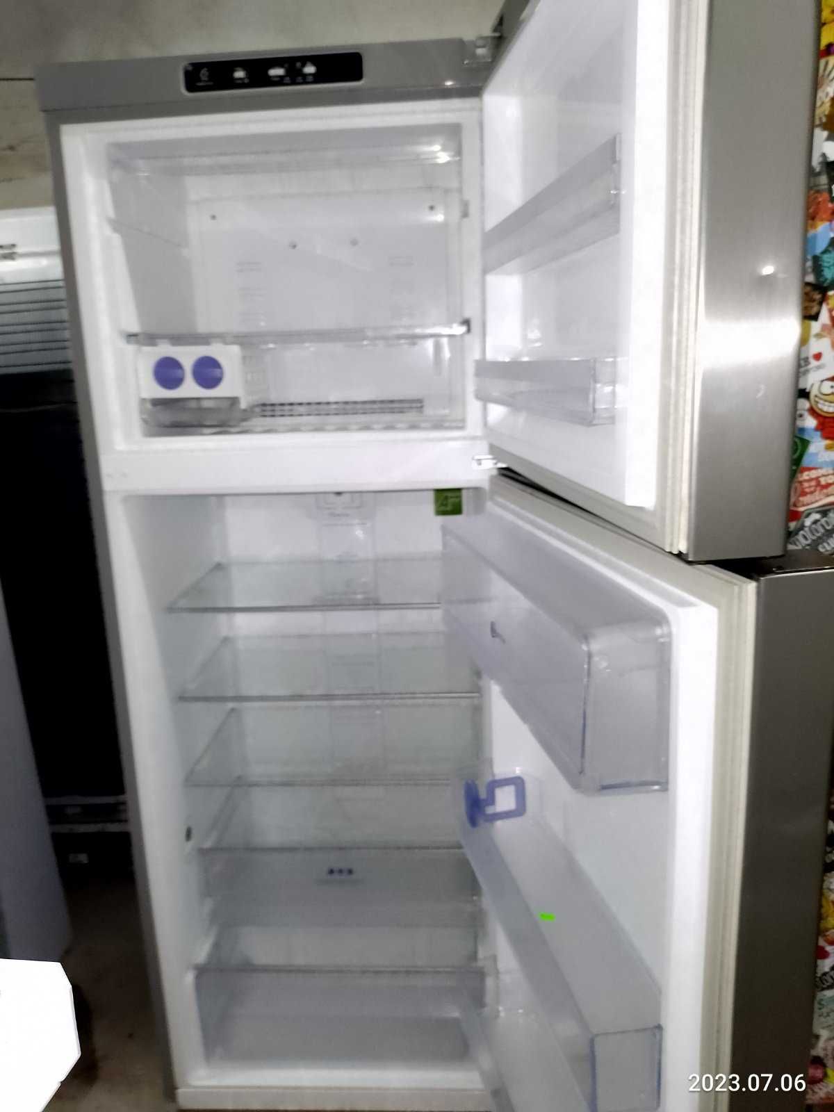 Холодильник WHIRLPOOL WTV 4536 NFC IX, No Frost, 482 л