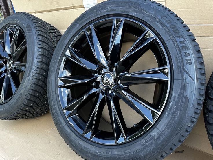 Диски Audi + Шини GoodYear R20 255/50