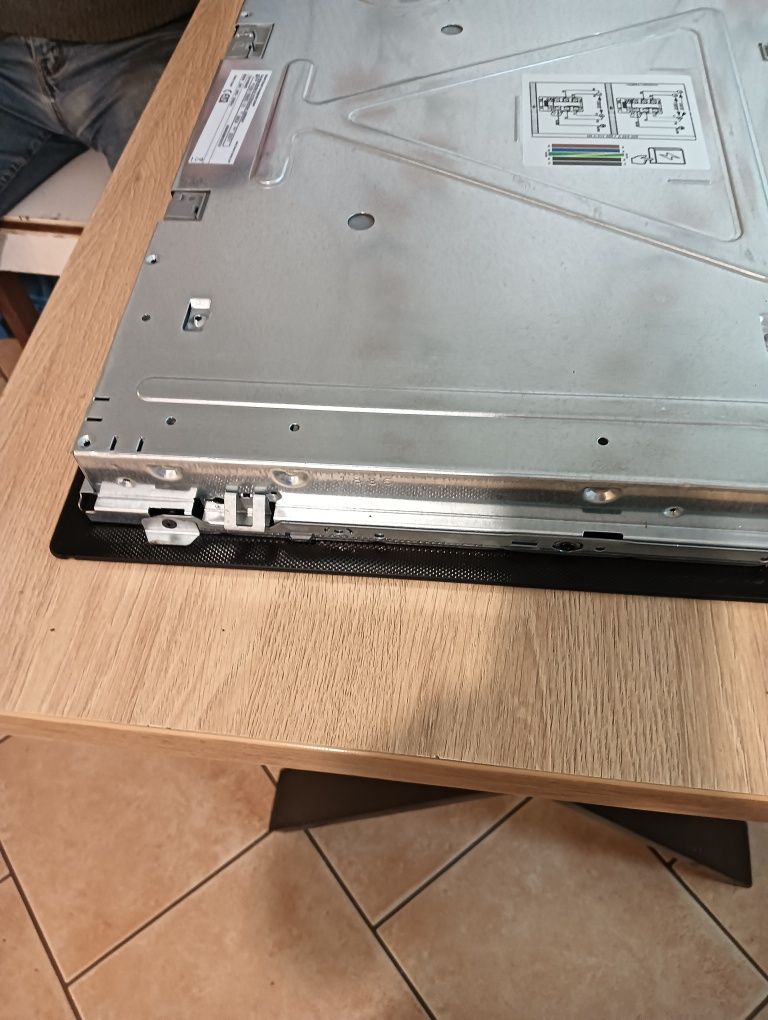 Płyta indukcyjna Bosch PVS611BB5E uszkodzona