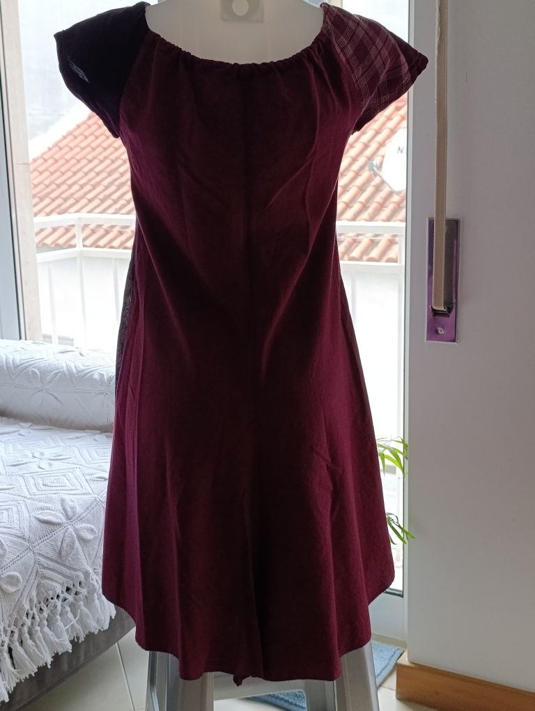 Vestido de verão Roxo e Borgonha