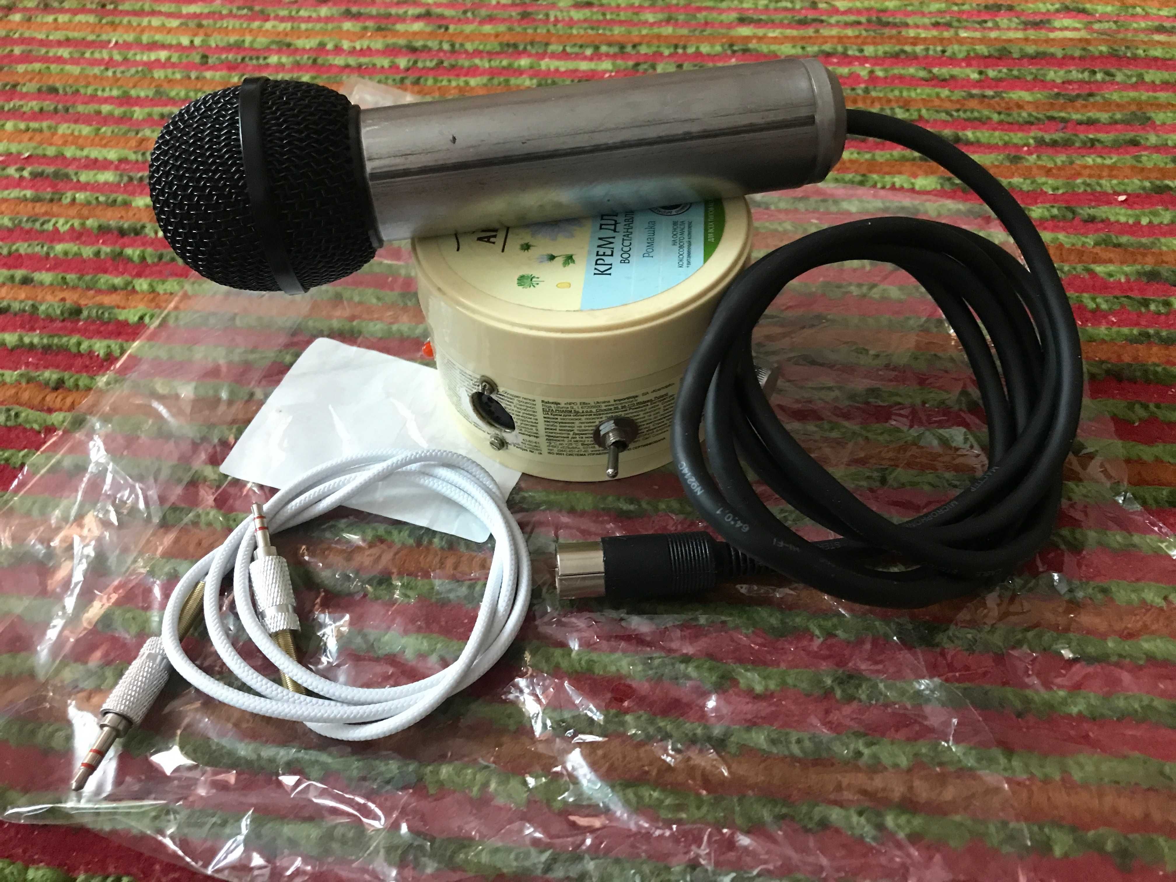 Микрофон конденсаторный новый ВМ 800   Студийн  качества+ паук+стойка