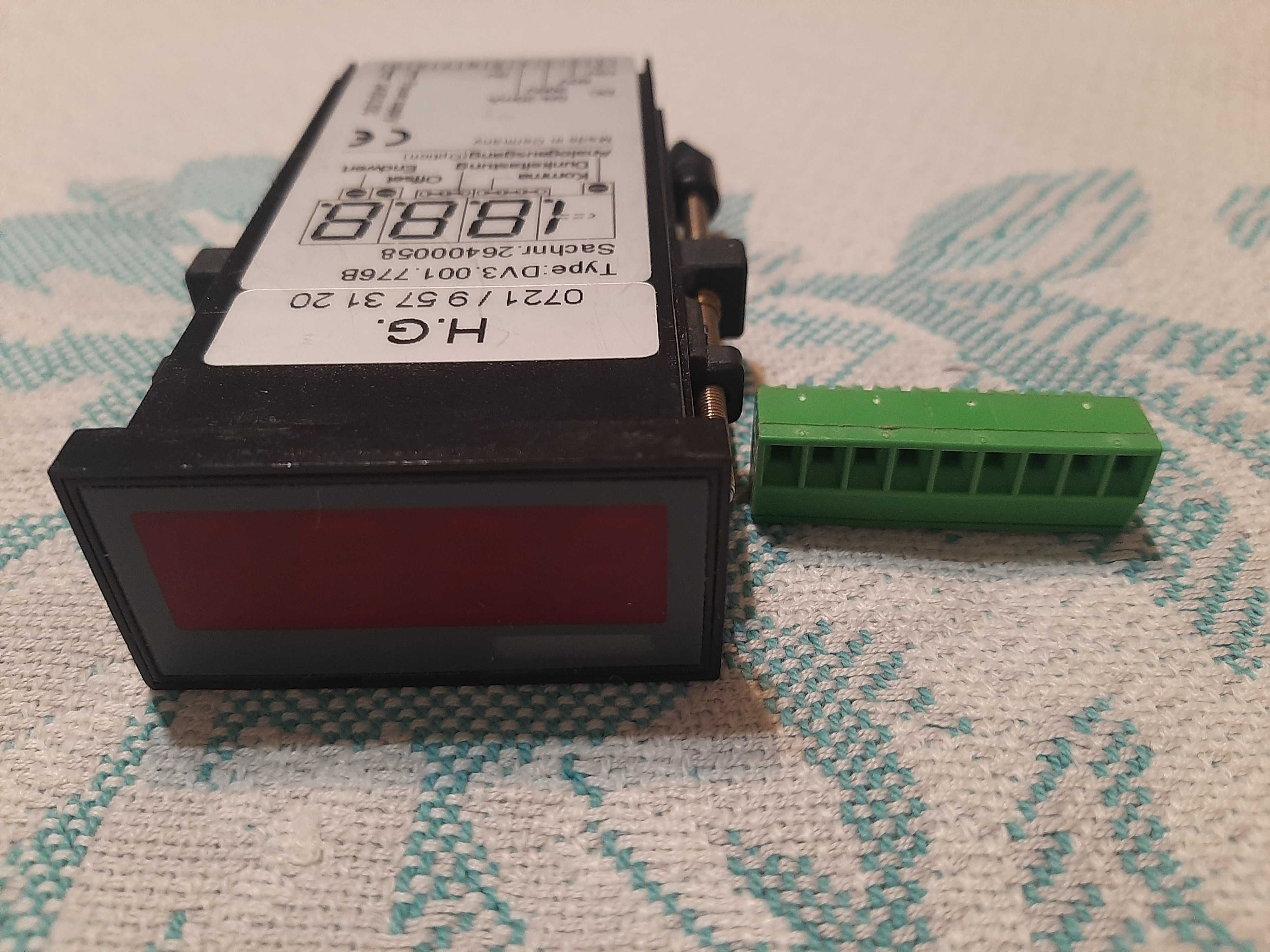 Цифровий індикатор DV3.001.776B. Продам