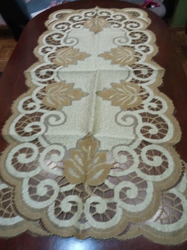 Bieżnik poliestrowy żakardowy 95/45 cm