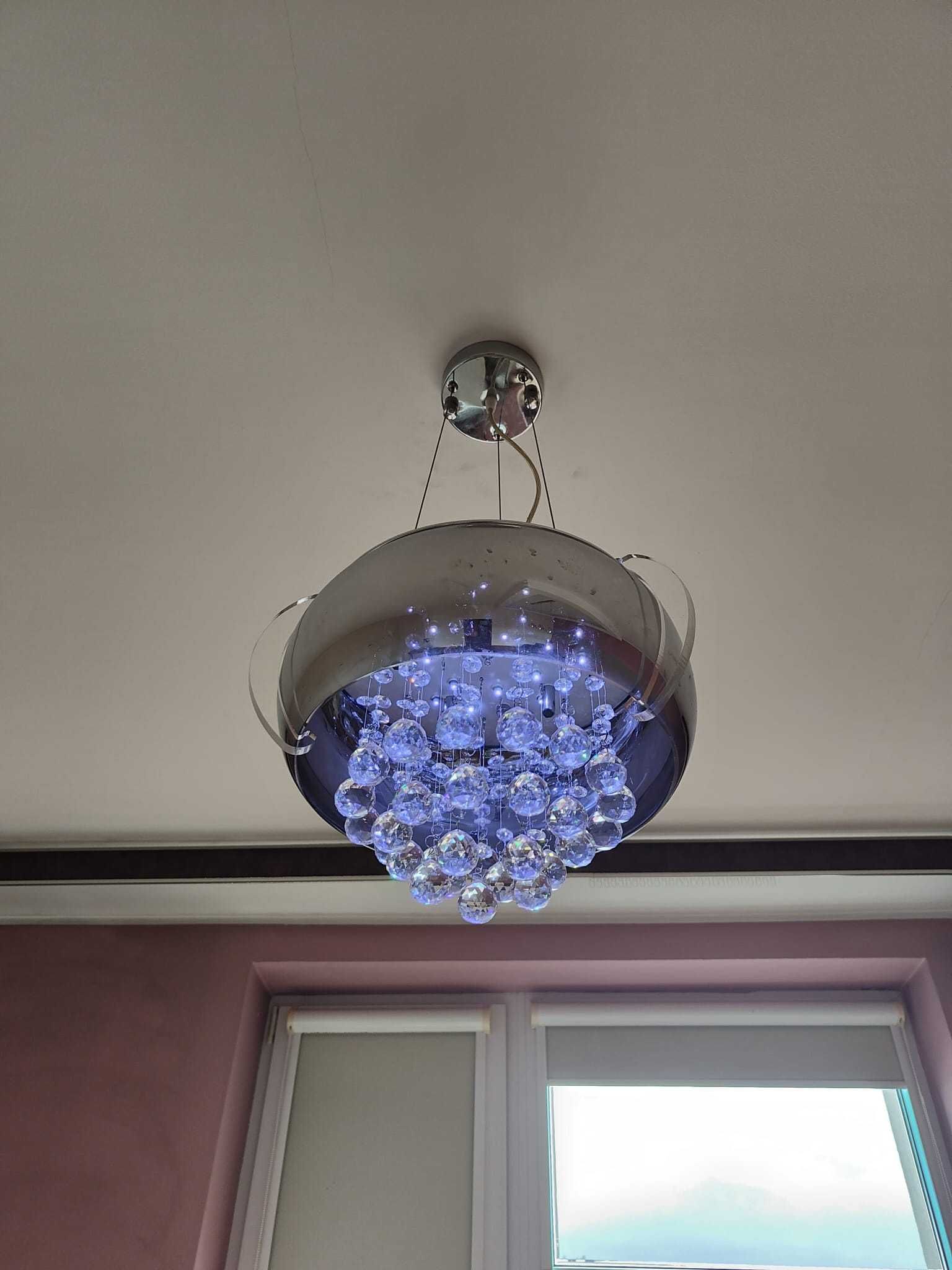 lampa z kryształakmi