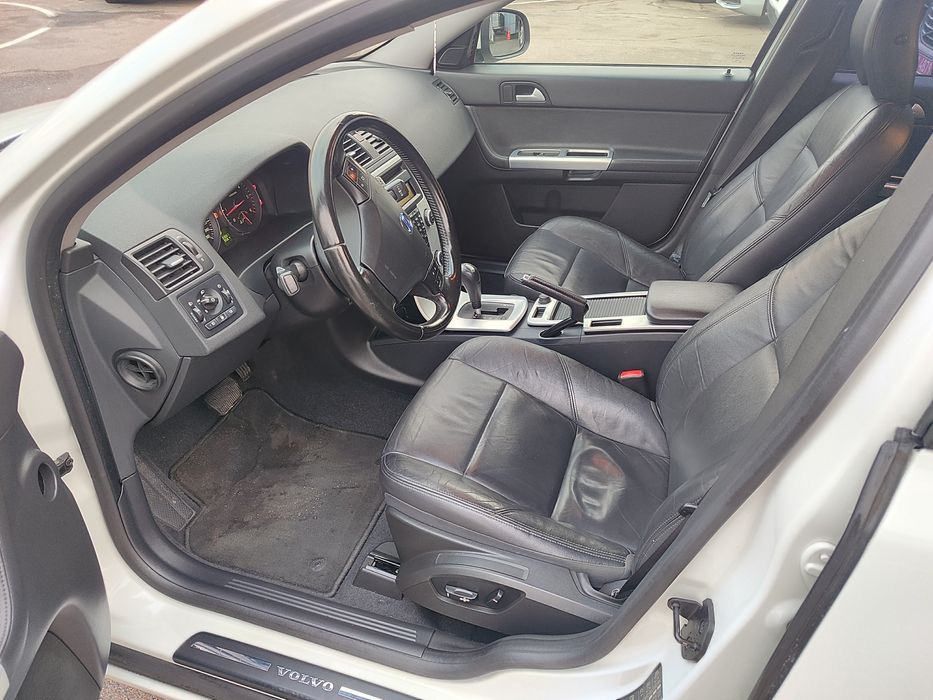 Volvo S40 2,0 D3 автомат ІДЕАЛ із Швейцарії