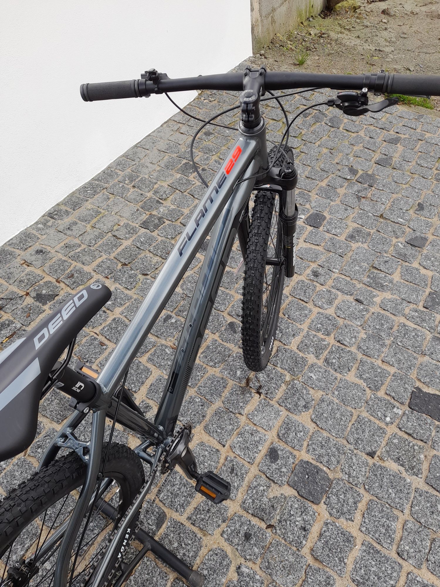 Bicicleta 29" Deed Flame 292 M - 1x11v Deore