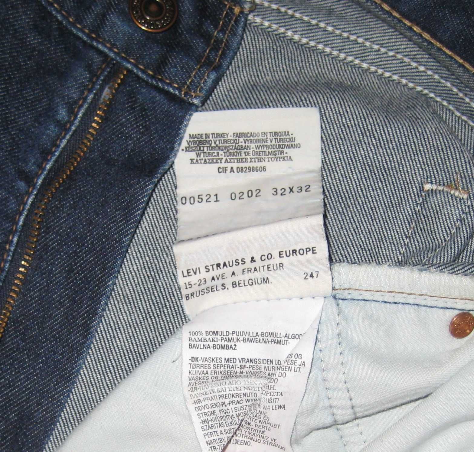 Джинсы Levi Strauss &  Co  32 p.