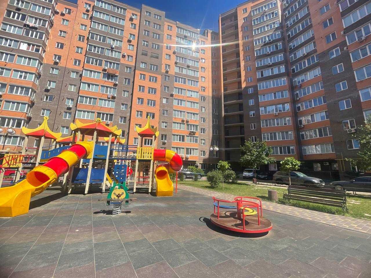 Продається ексклюзивна квартира р-н Київська 7811