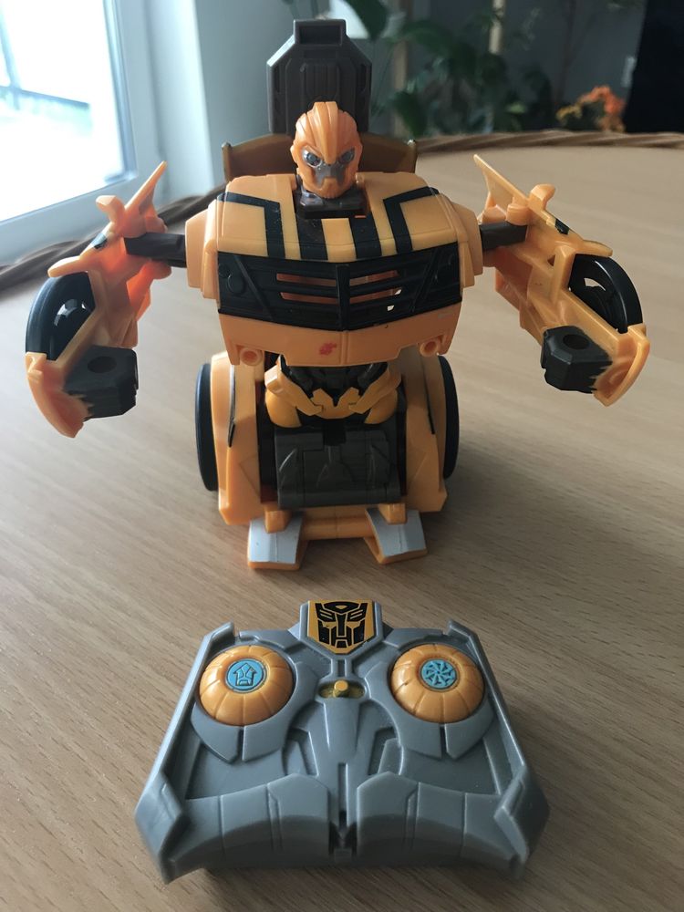 Transformers Prime  2 w 1 autobot prezent mikołaj okazja