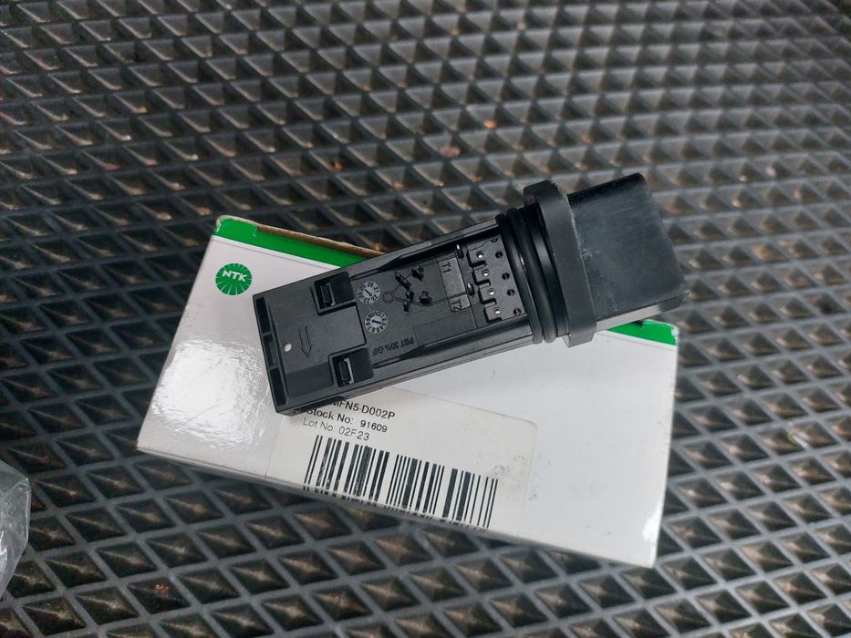 Продам датчик дмрв на 1.8t