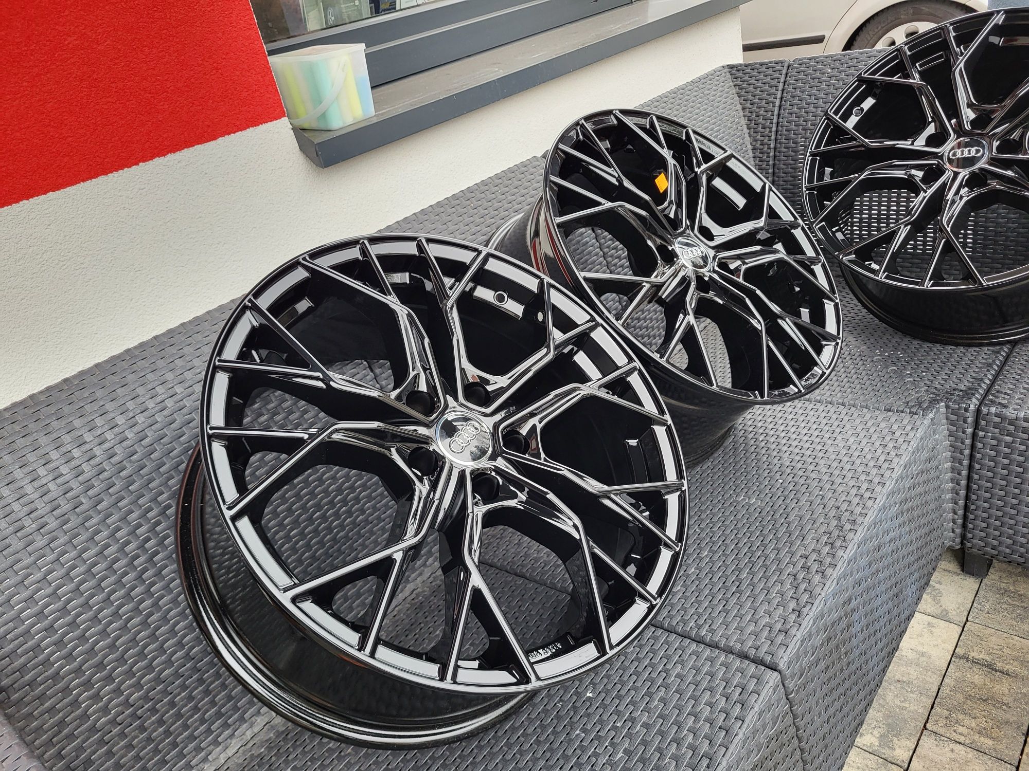 Alufelgi 18" 5x112 ET40 Audi A3 8Y A4 B9 B8 B7 A6 C8 C7 Q5 Q3 ITALY!