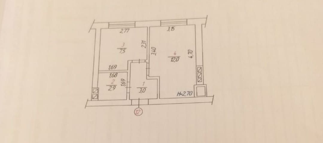 Продам квартиру в зданому будинку