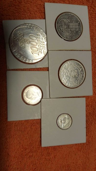 Moedas de prata antigas