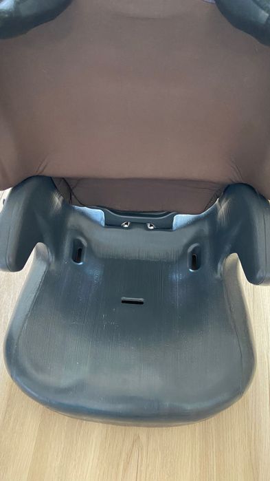 Cadeira criança automóvel