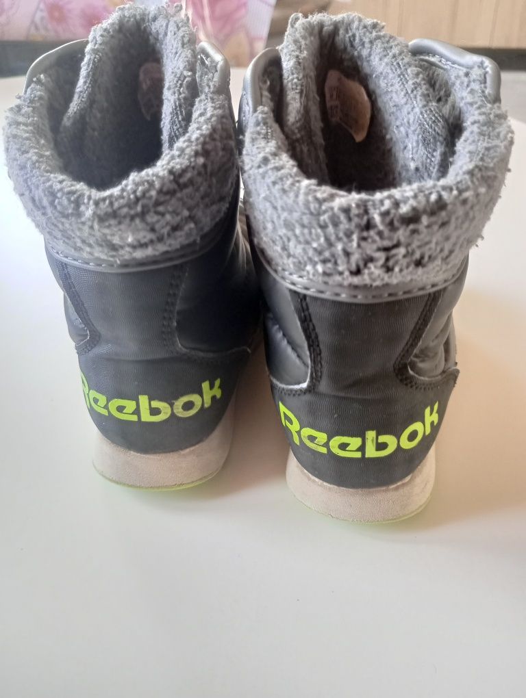 Buty zimowe śniegowce kozaki Reebok 25,5