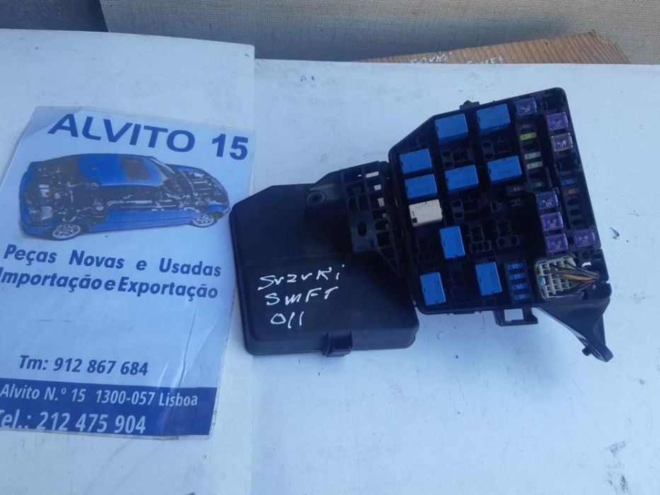 caixa de fusíveis Suzuki Swift 2011