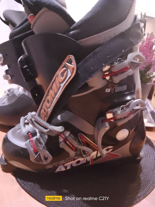 Buty narciarskie atomic czarne