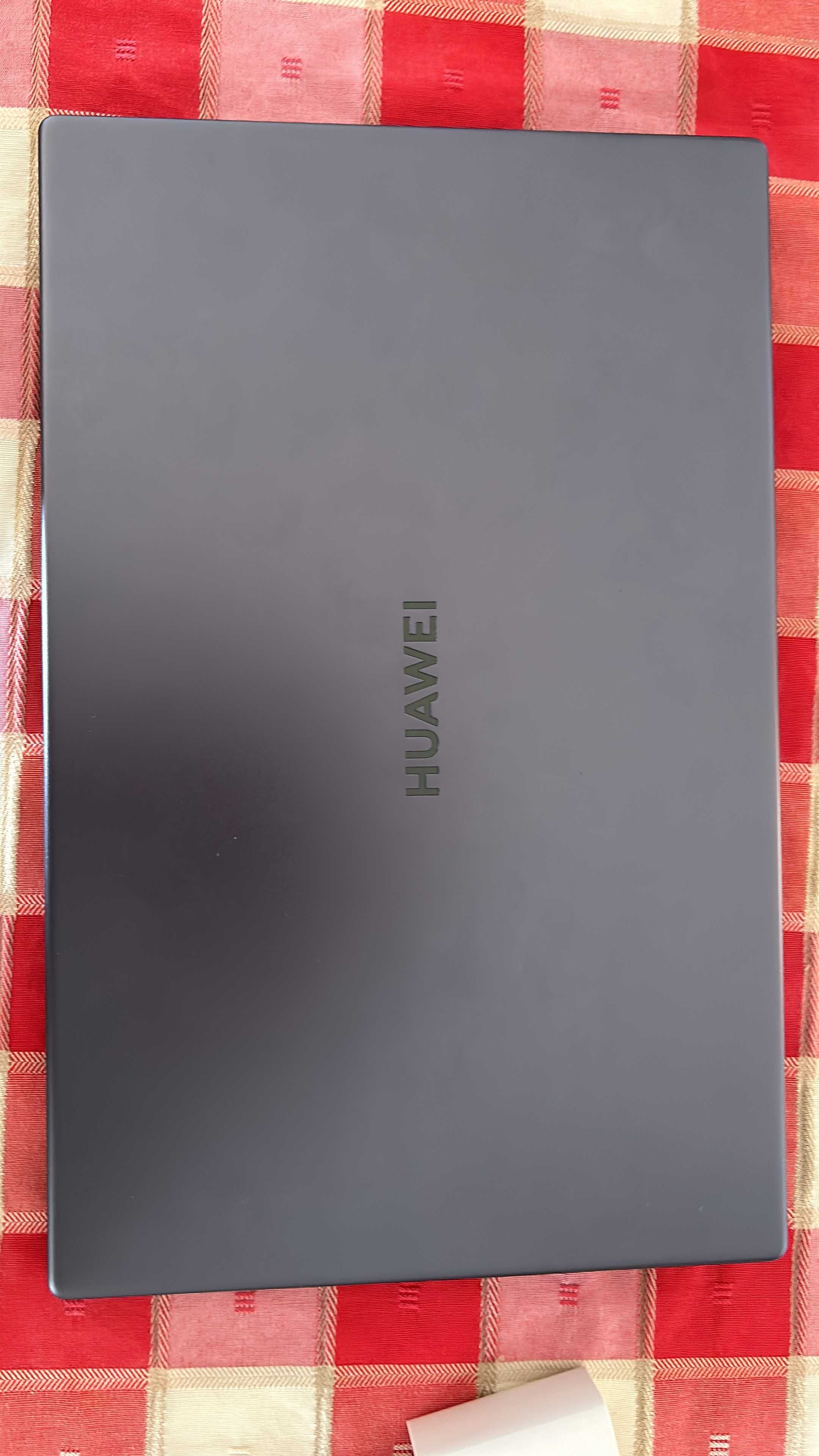 Huawei Matebook D15 2020 (AMD)