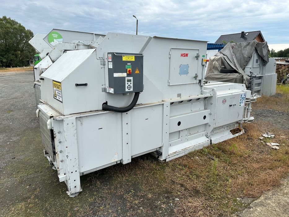 Prasa do kartonów / makulatury / belownica HSM HL 4010 Re / 2015