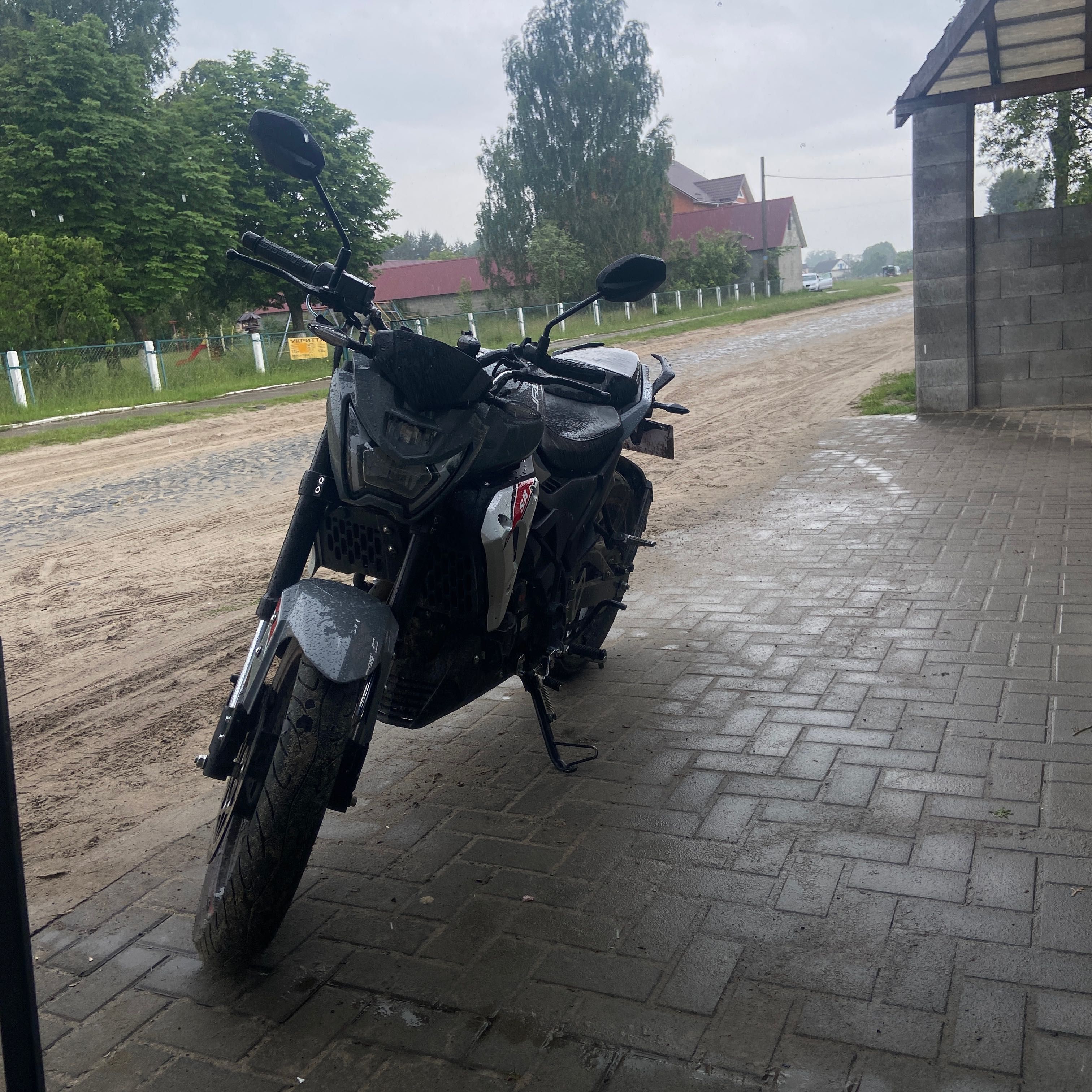 Lifan sr220 мотик