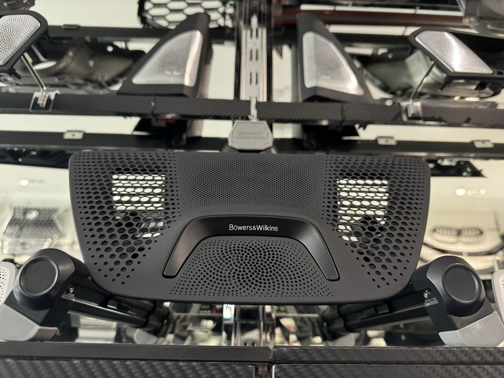 Накладки на динамики Bowers & Wilkins для BMW X5 G05, X7 G07