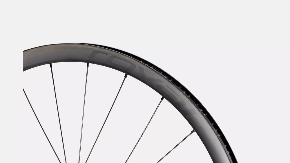 Nowe koło  Roval Terra CL, DT Swiss 350, carbon. Gravel