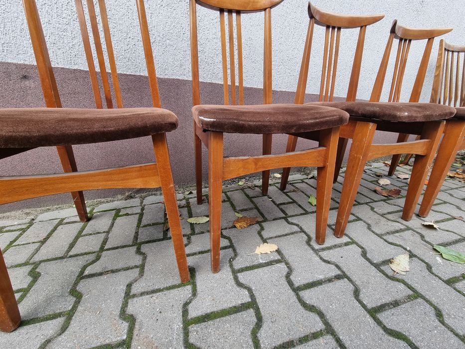 Krzesła HAŁAS, Zieliński pod renowację.  Krzesło PRL.