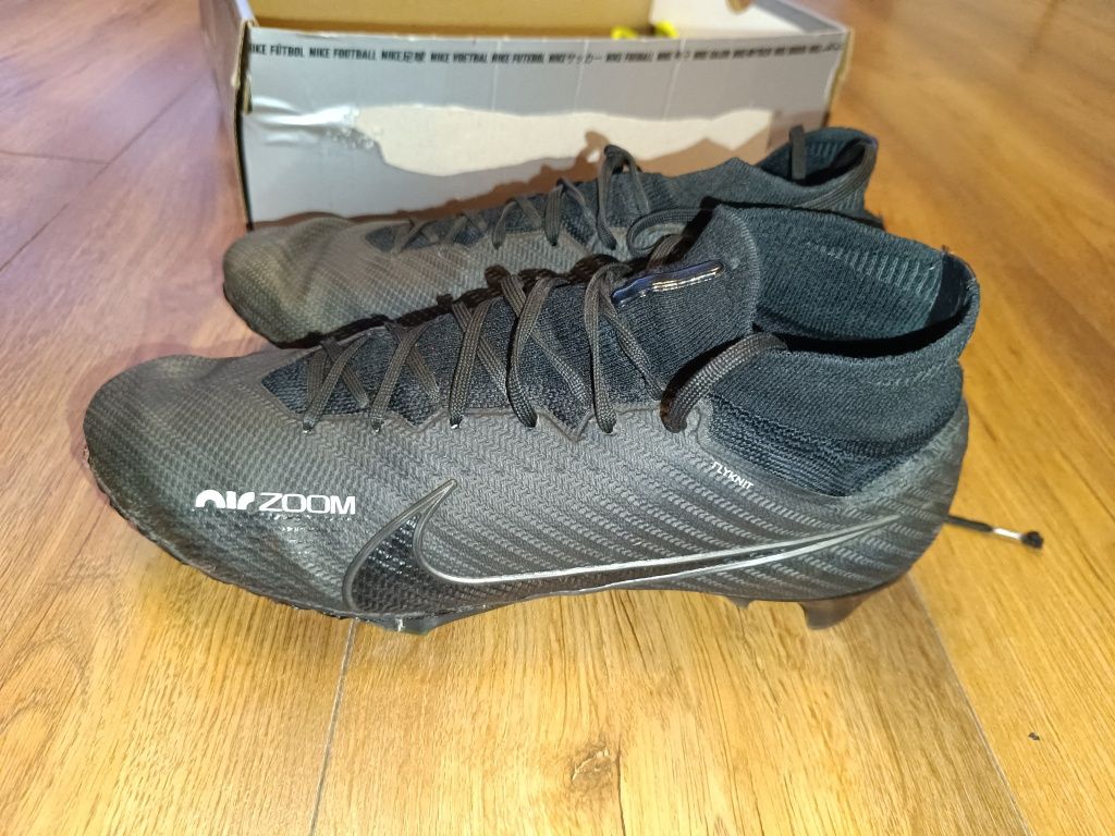Uzywane korki profesjonalne Nike Zoom superfly 9 Elite FG roz. 42