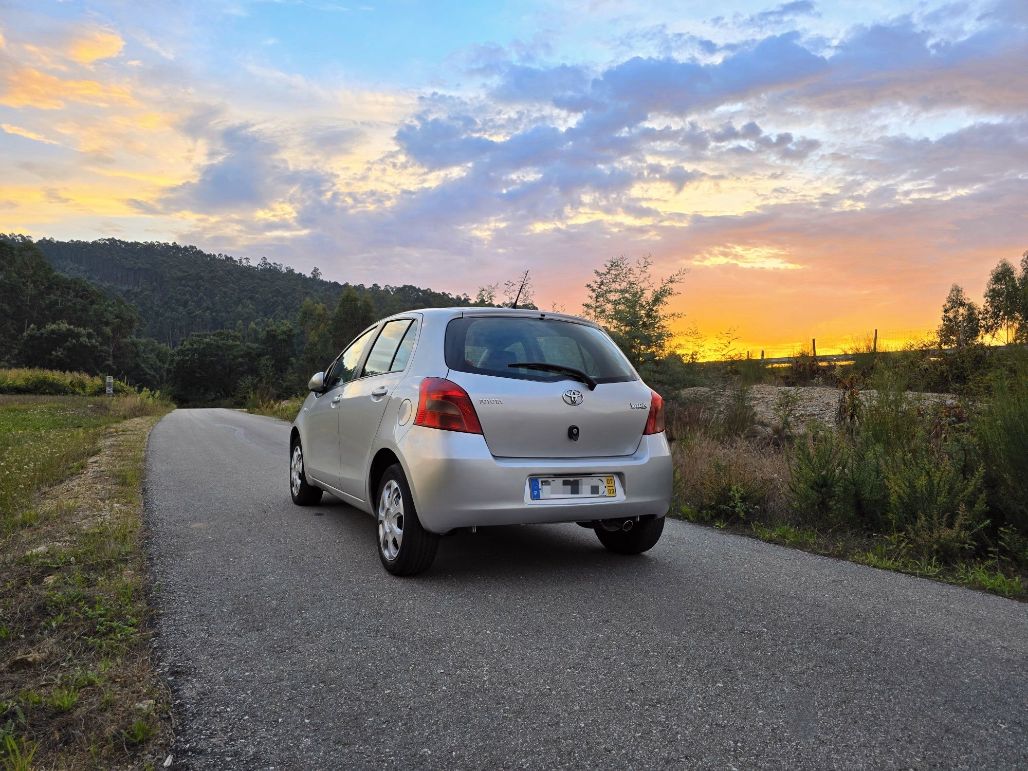 Toyota Yaris 1.0 VVT-i Nacional