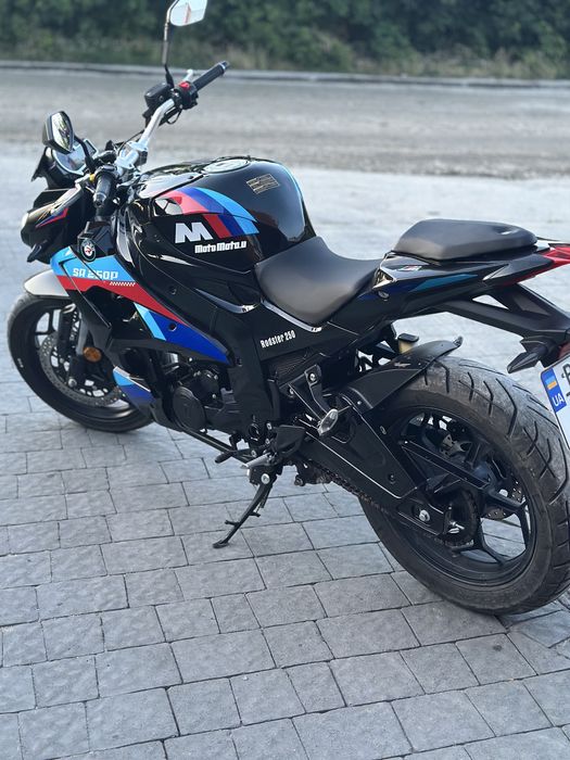 Rider250 rodstar хороший стан мотоцикл мотоцикл приваблює своім видом