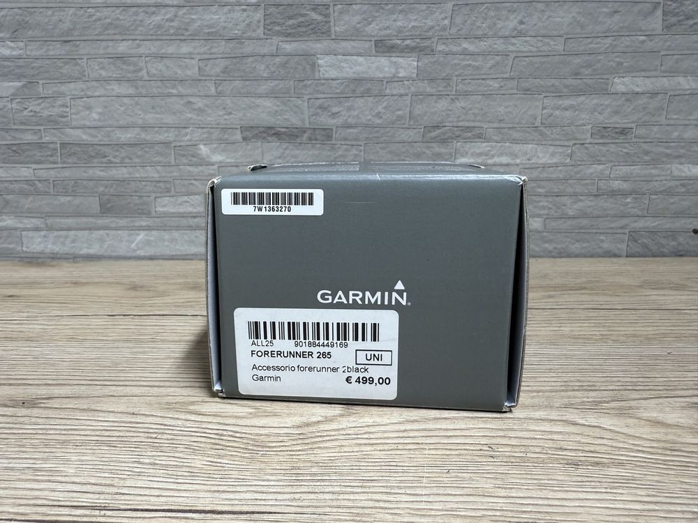 Garmin Forerunner 265 — смарт-годинник з AMOLED