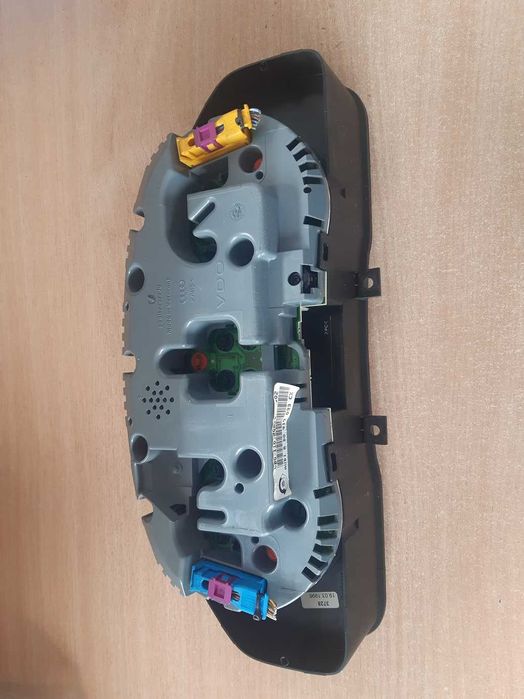 Audi A4 B5 1.8 ADR - licznik