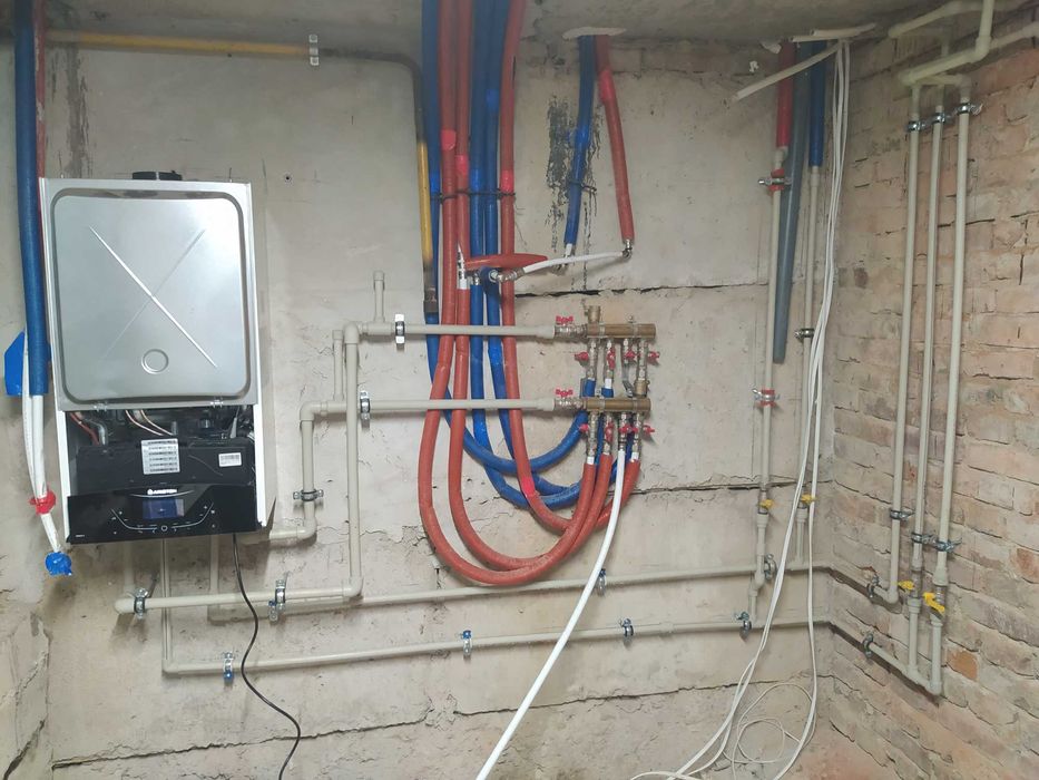 Сантехнік: опалення, водопостачання, каналізація та обслуговування