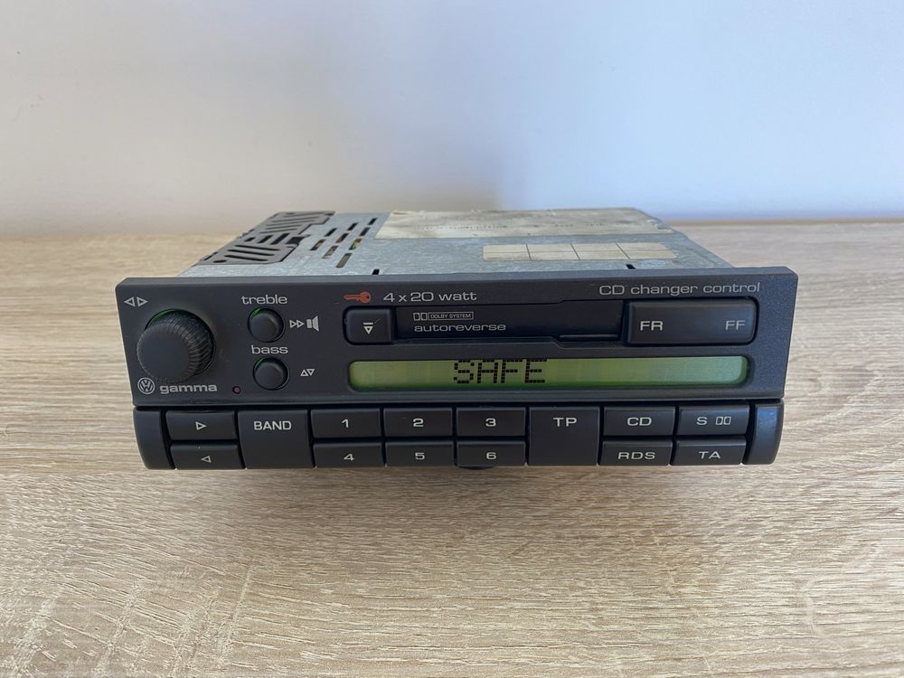 Radio Gamma IV 4x20W Cd Changer Control