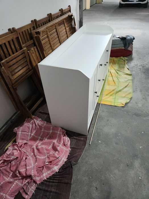 Aparador Ikea Hauga 140cmp×84alt×46prof