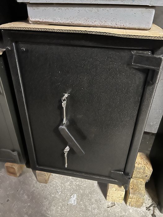 Сейф 2 клас в обмен валют