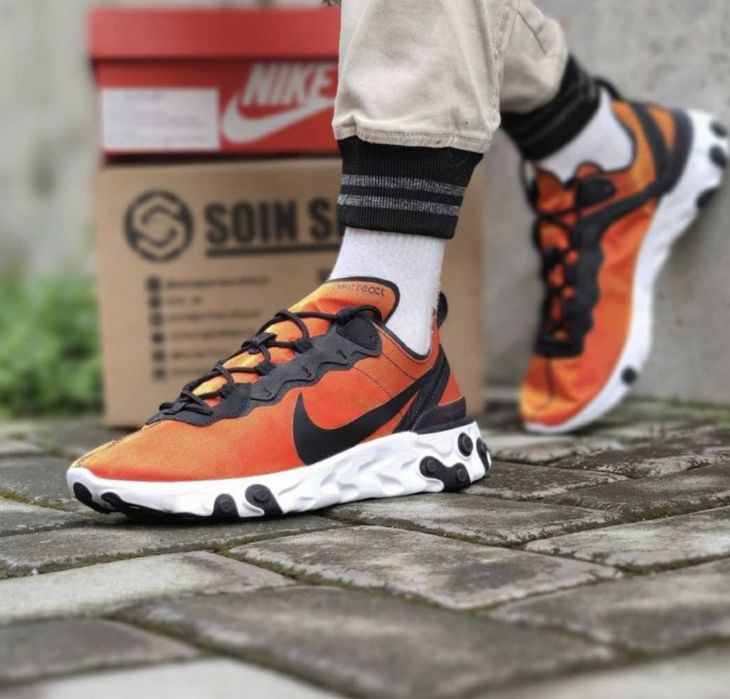 Чоловічі оригінальні кросівки Nike React Element 55