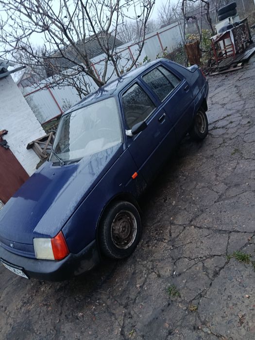 Продам славуту 2010 года выпуска инжектор на полном исправном ходу