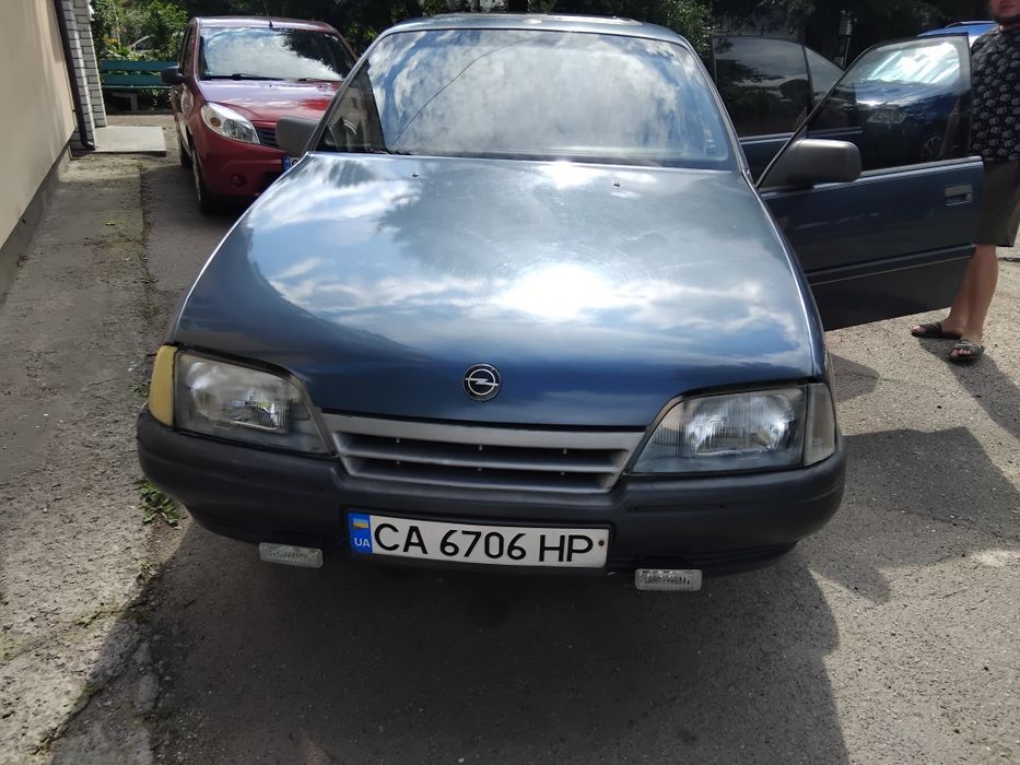 Продам опель омега