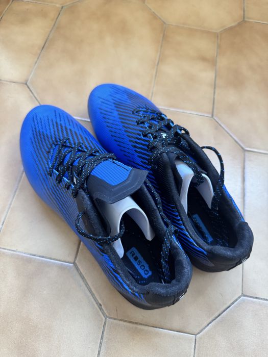 Chuteiras KIPSTA RB500