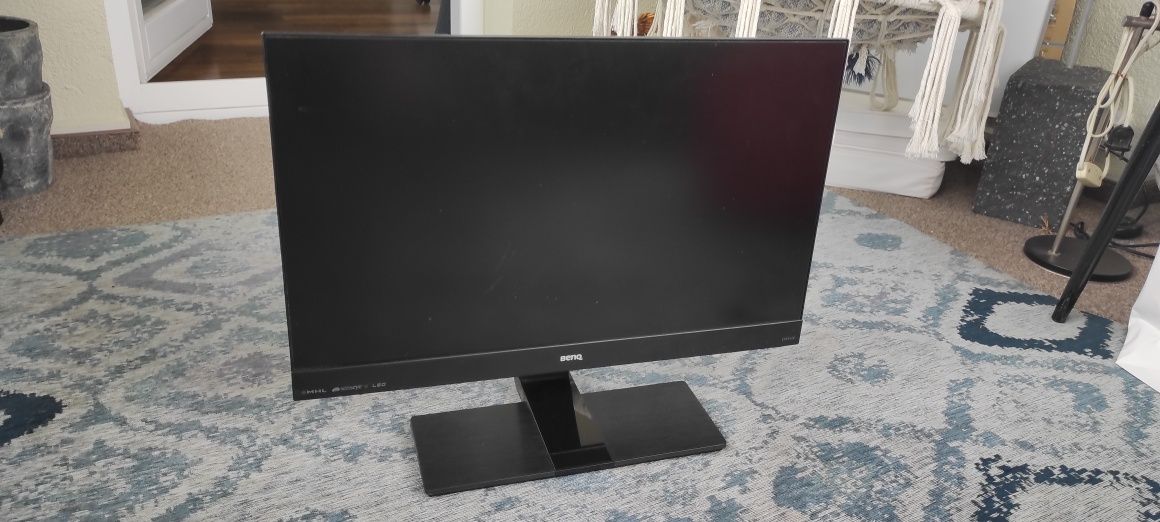 Monitor LCD BenQ 24 cale.