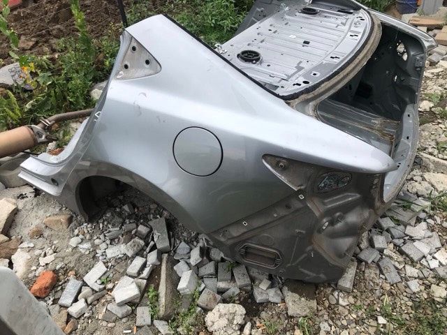 Mazda 3 CX5 6 СХ3 кузов четверть разборка шрот запчастини