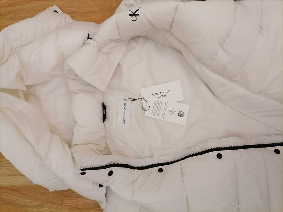 Puffer Calvin Klein novo com etiquetas